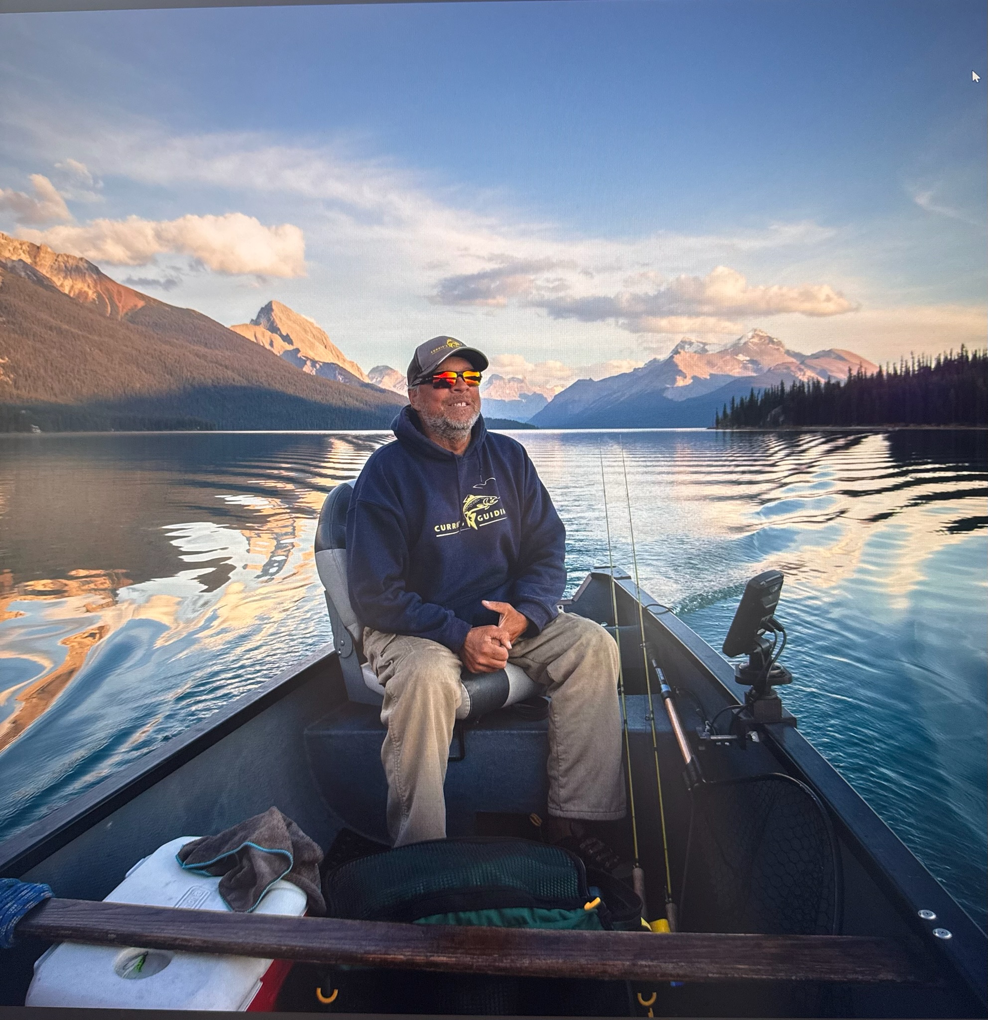 Maligne Lake at dawn, Jasper National Park, Spirit Island in the distance